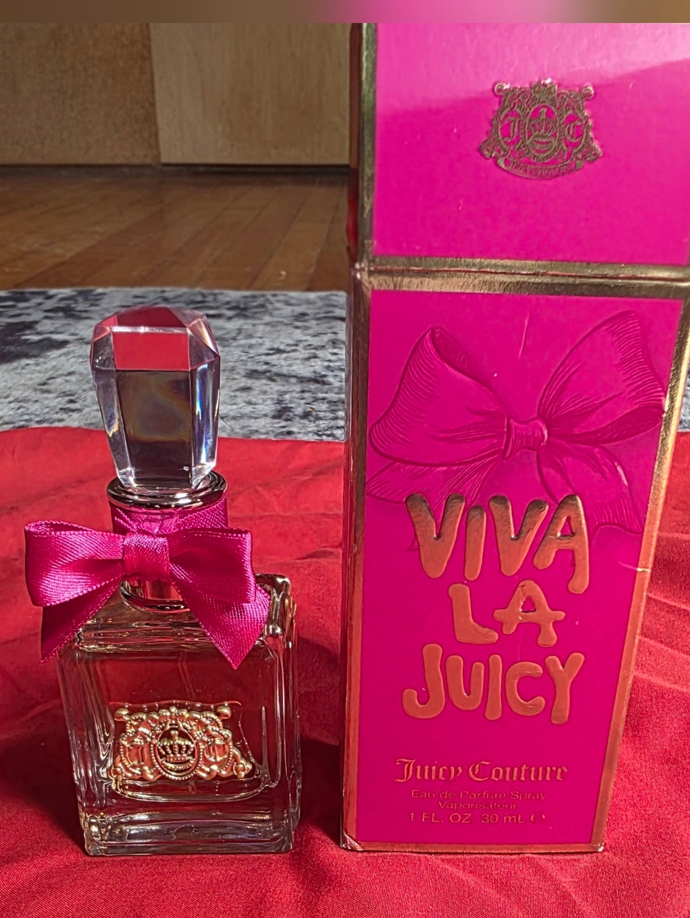 Juicy Couture Viva La Juicy Eau De Parfum Spray 1 Fl. OZ.